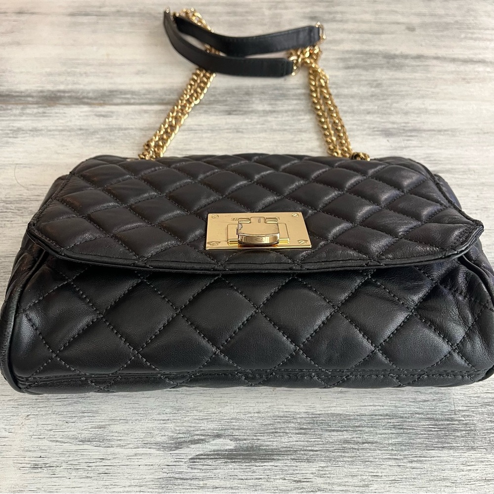 Michael Kors Black Quilted Gold Chain detail Crossbody Handbag - Picture 16 of 16